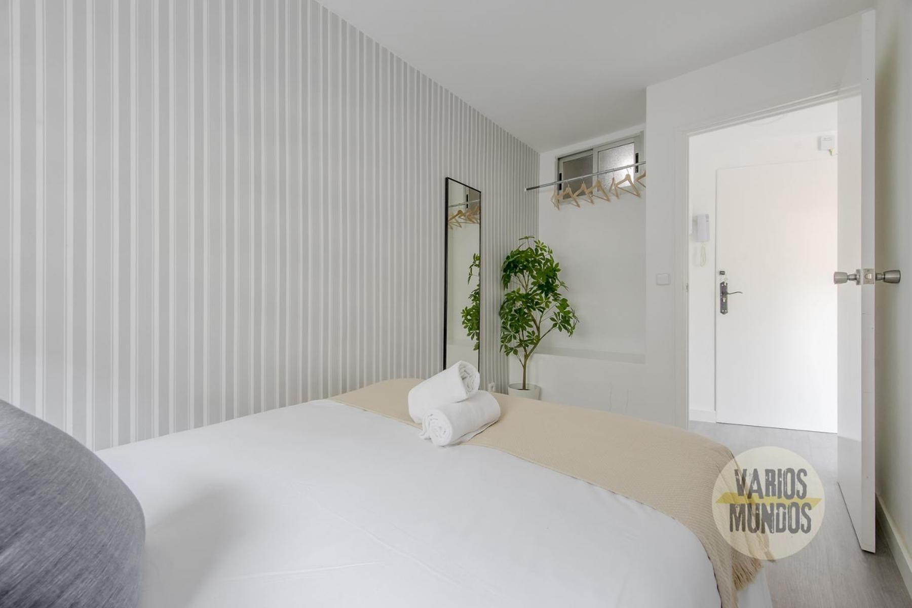 Atico Calle Silva Para 3Pax Con Terraza Esquina Con Gran Via E2 Madrid Eksteriør billede