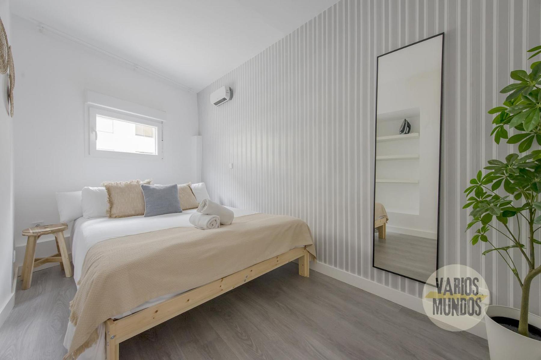 Atico Calle Silva Para 3Pax Con Terraza Esquina Con Gran Via E2 Madrid Eksteriør billede